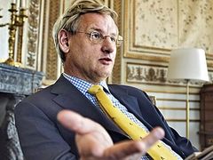 carl_bildt