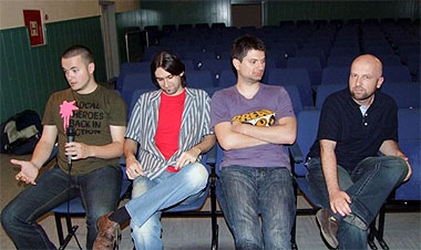 oni_band_sjede