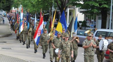 mimohod_htvatskih_branitečka_siroki_brijeg