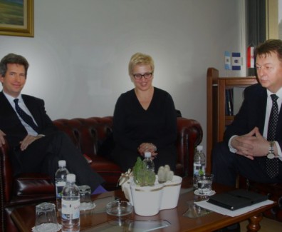 zdenko_cosic_britanski_ambasador_siroki2