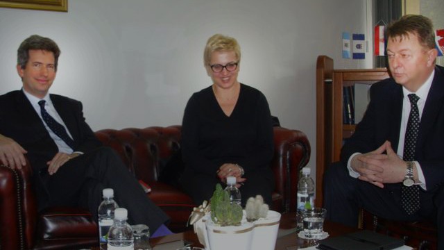 zdenko_cosic_britanski_ambasador_siroki2