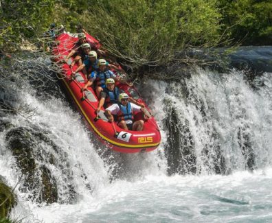 zrmanja-siroki-brijeg-canyoing